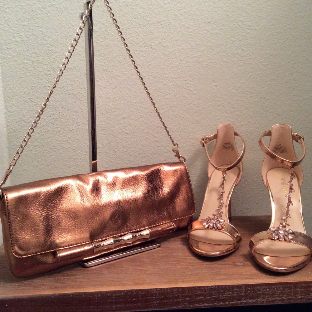 Elaine Turner leather rose gold shoulder bag. HOT!